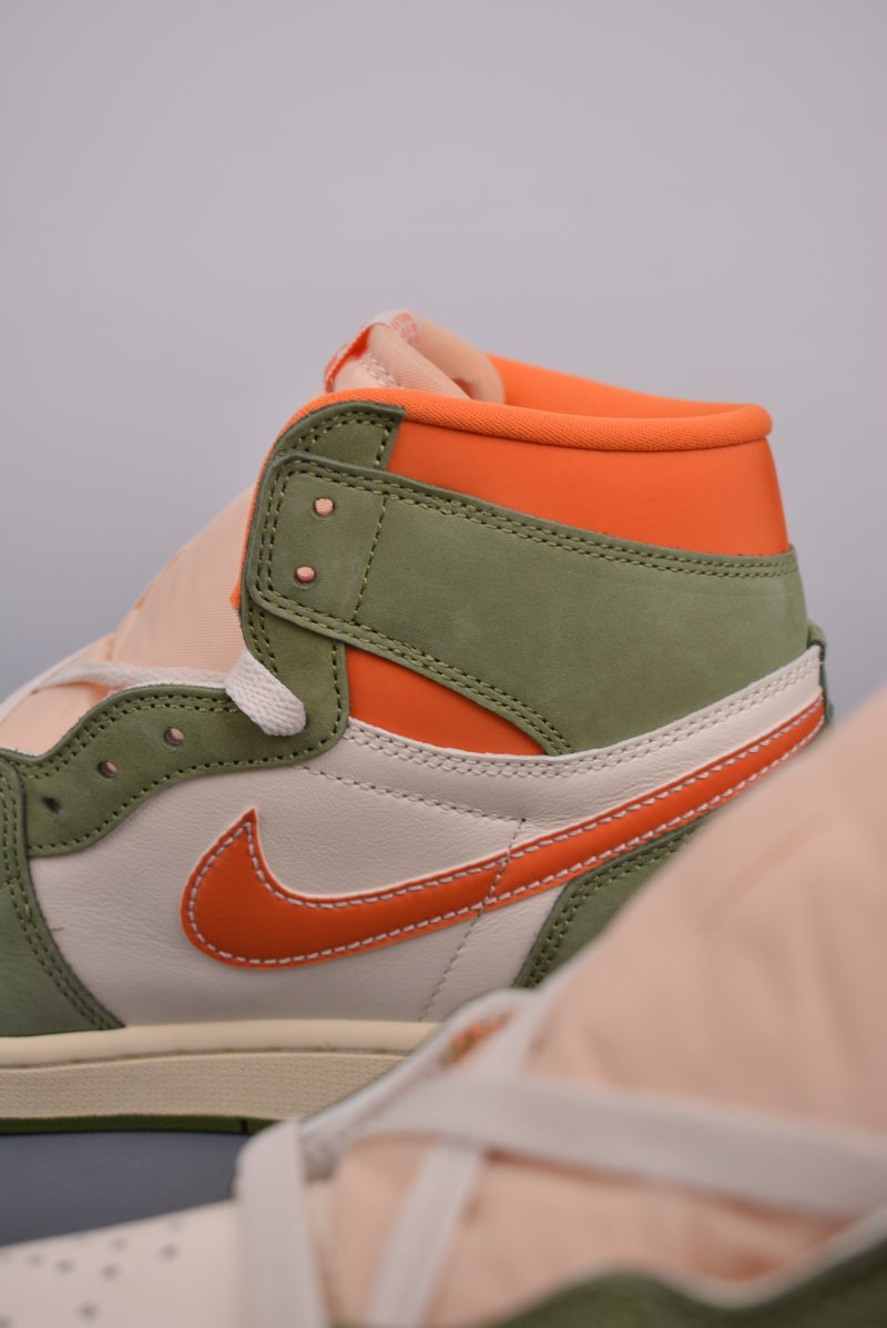 Air Jordan 1 Retro 'Celadon' view