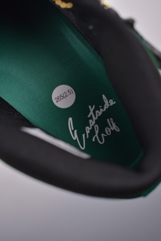 Air Jordan 1 Retro Golf 'Black / Green' view 9