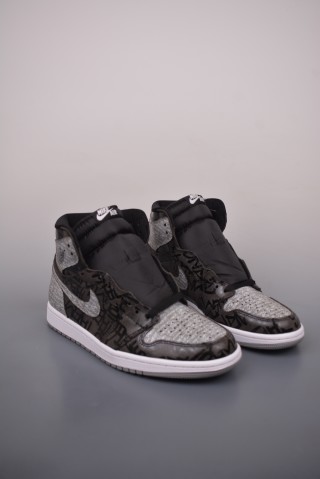 Air Jordan 1 Retro High OG view 19