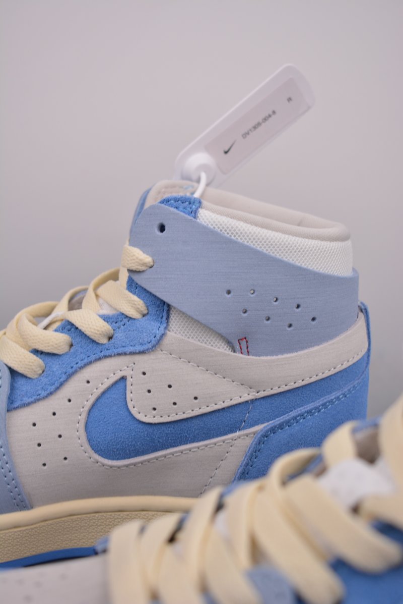 Air Jordan 1 Zoom CMFT view