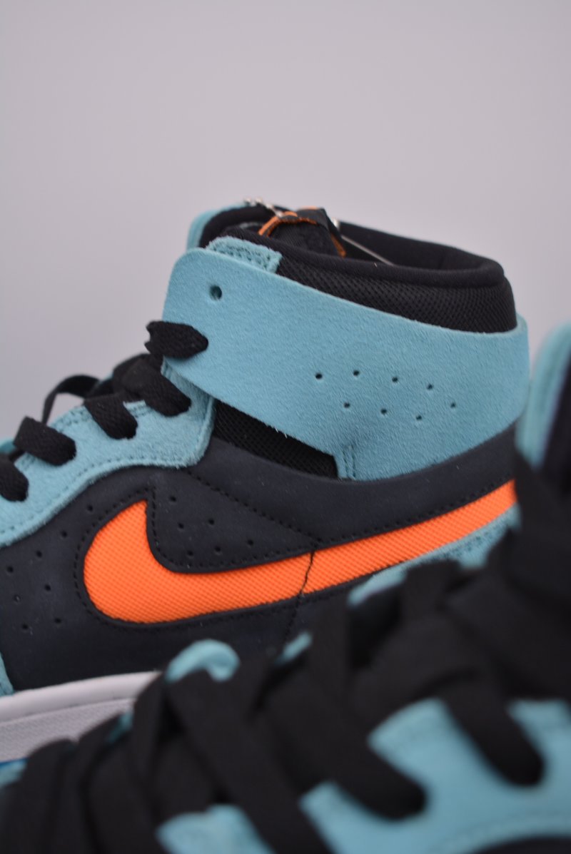 Air Jordan 1 Zoom CMFT view