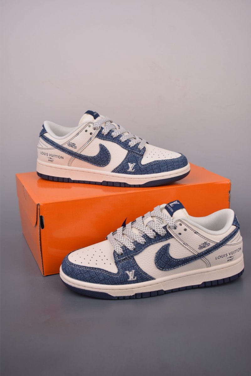 Air Jordan 1 Retro High OG DIY view