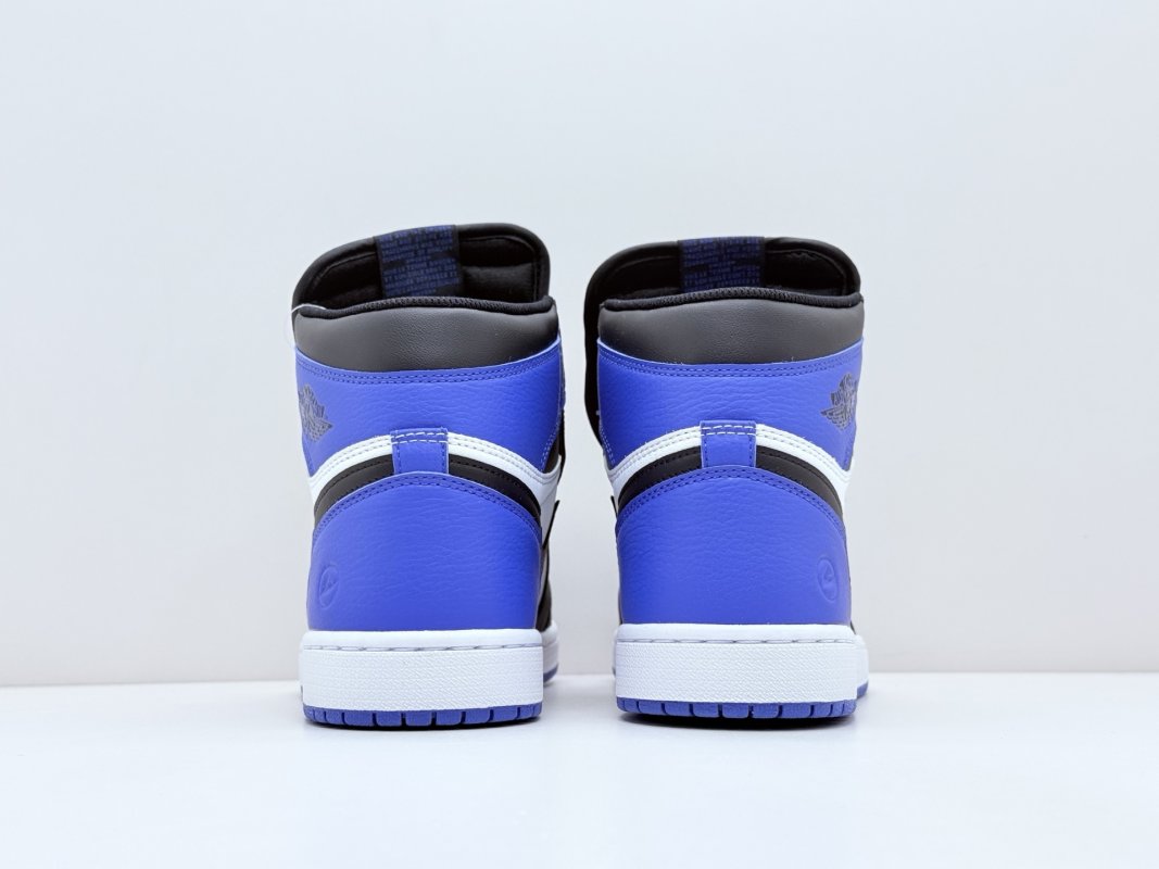 Fragment Design x Air Jordan 1 Retro High 'Black / White / Blue' view