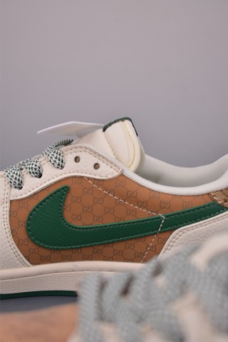 Air Jordan 1 Low 'Travis Scott x Fragment x Gucci' view 8