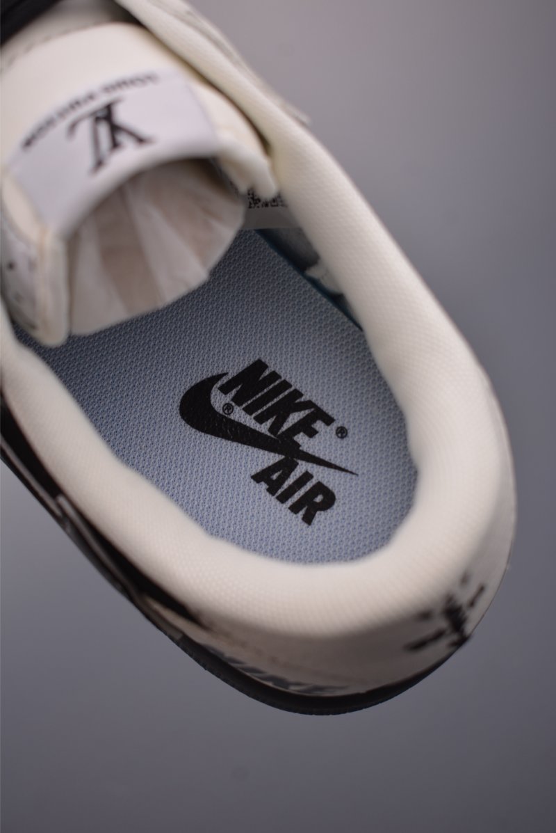 Air Jordan 1 Low 'Travis Scott x Fragment' view