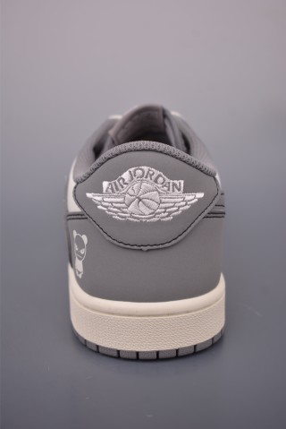 Air Jordan 1 Low 'Travis Scott x Fragment x LV' view 14
