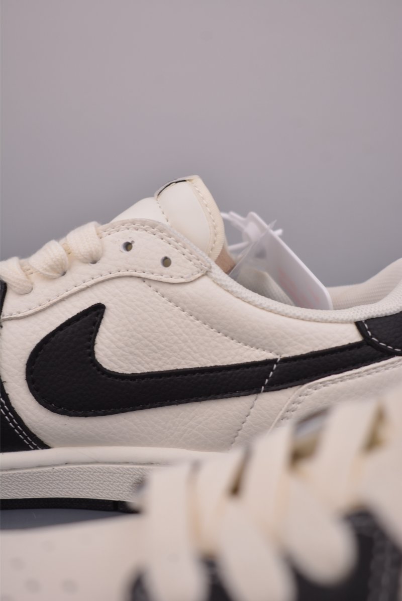 Air Jordan 1 Low 'Travis Scott x Fragment x LV' view