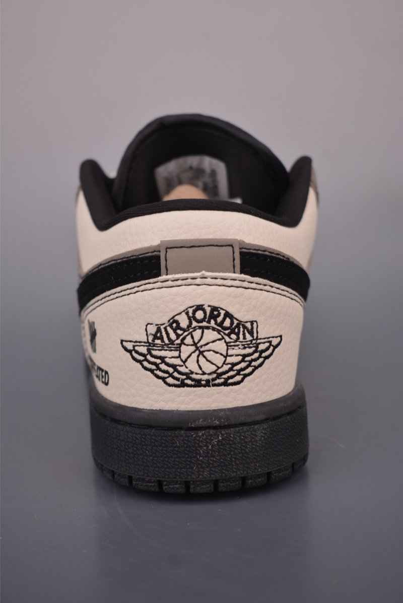 Air Jordan 1 Low 'Travis Scott x Fragment x UN' view