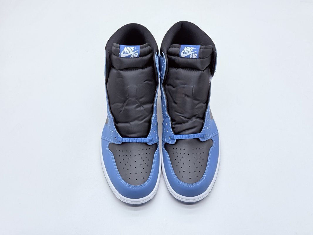 Air Jordan 1 'Black / Blue' view