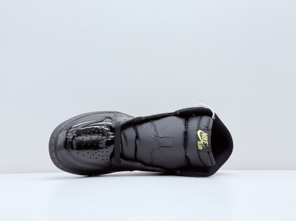 Air Jordan 1 High OG 'Black / Gold' view 2