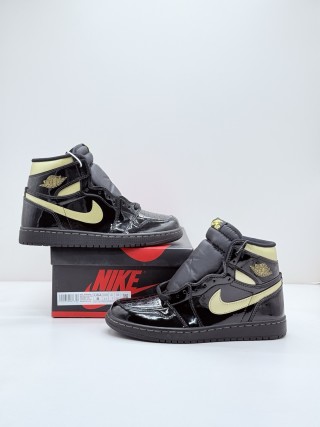 Air Jordan 1 High OG 'Black / Gold' view 10