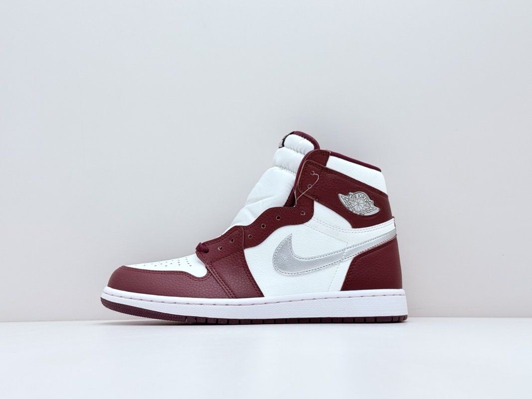Air Jordan 1 High OG 'Bordeaux'