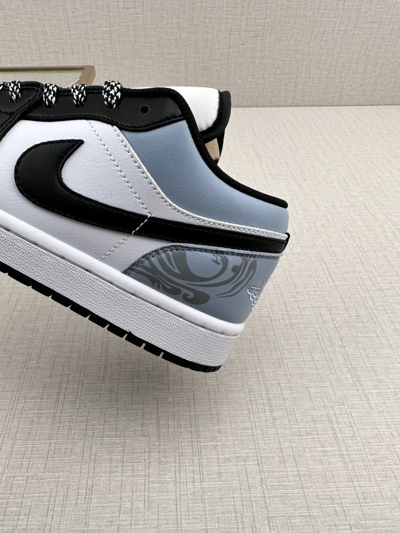 Air Jordan 1 DD11 'Blue' view