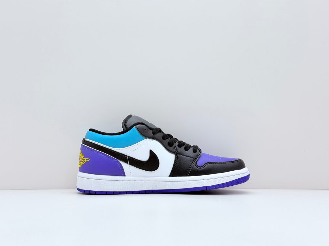 Air Jordan 1 Low 'Black / White / Purple' view
