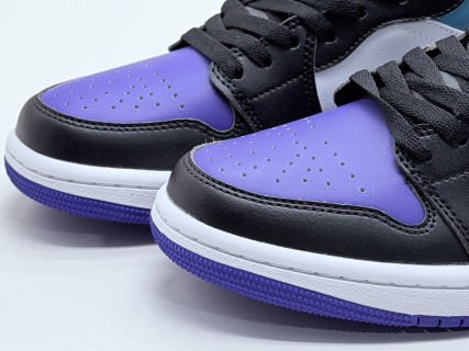 Air Jordan 1 Low 'Black / White / Purple' view 7