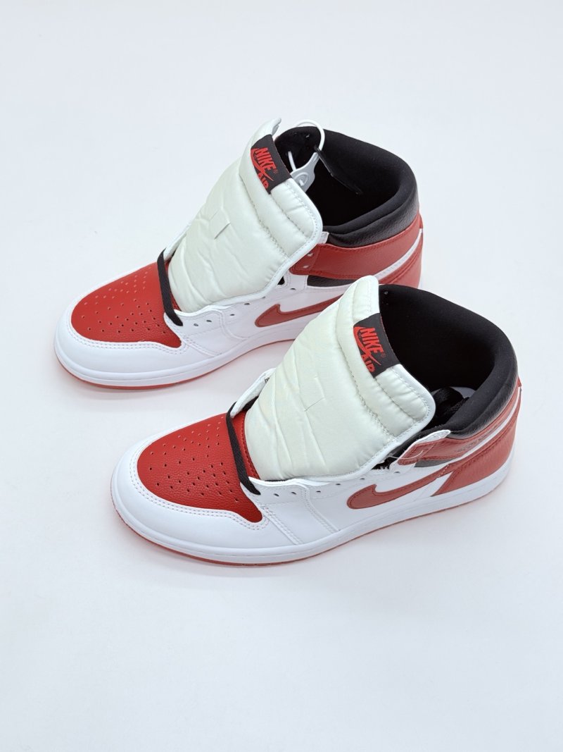 Air Jordan 1 Retro High OG 'Heritage' view