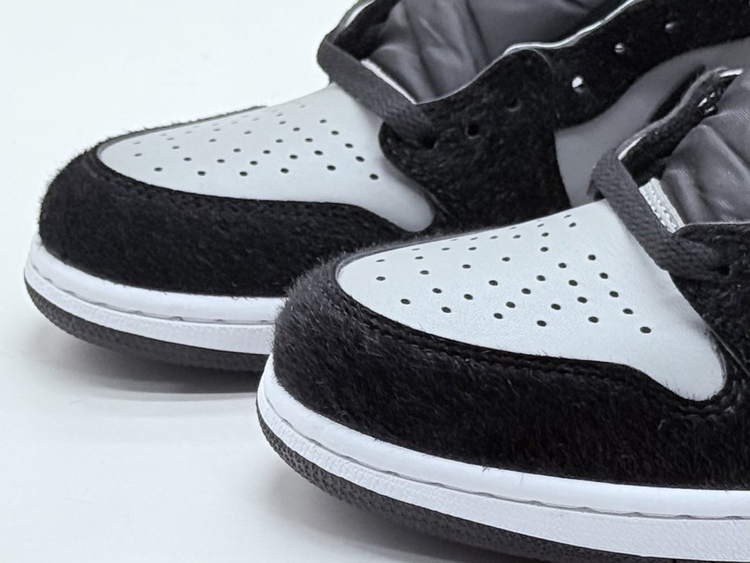 Air Jordan 1 Retro High OG 'Twist 2.0' view