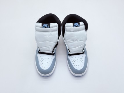 Air Jordan 1 Retro High OG 'University Blue' view 5