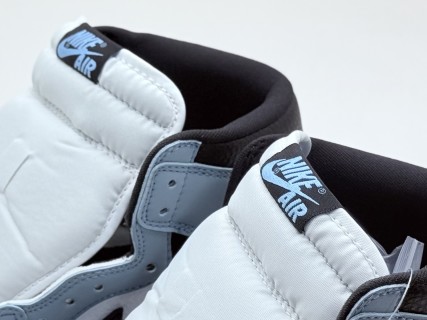 Air Jordan 1 Retro High OG 'University Blue' view 8