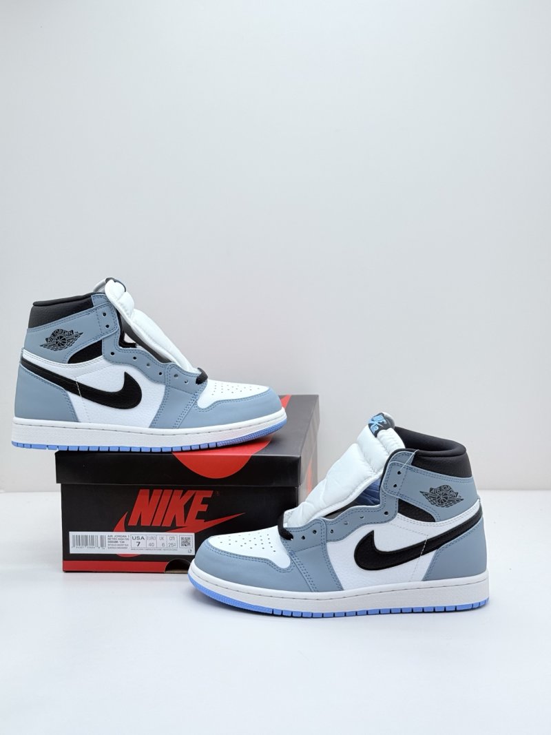Air Jordan 1 High OG 'University Blue' Replica Sneakers view