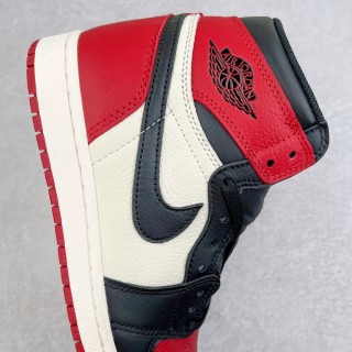 Air Jordan 1 Retro High 'Black / Red' view 6