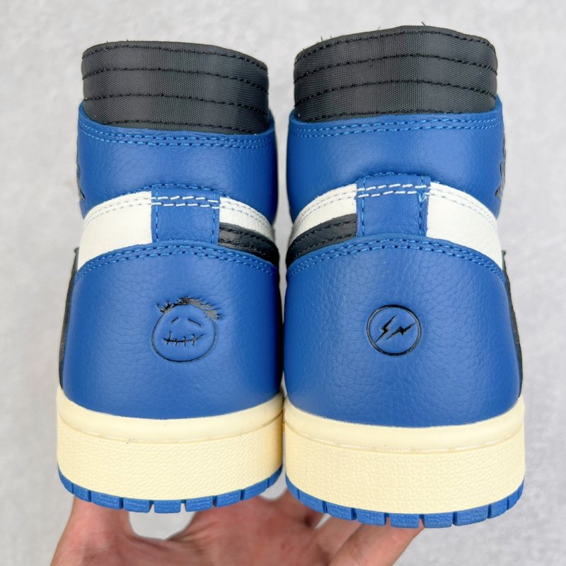 Air Jordan 1 High OG SP 'Military Blue' view
