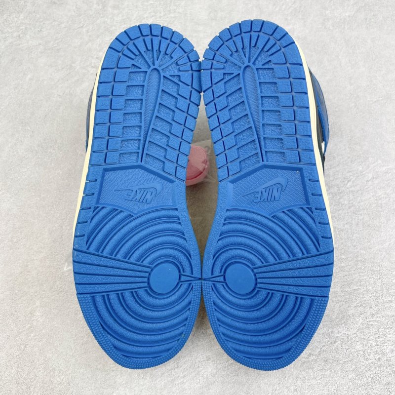 Air Jordan 1 High OG SP 'Military Blue' view
