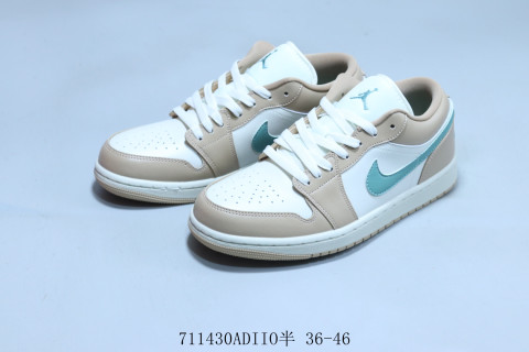Air Jordan 1 Low view 5