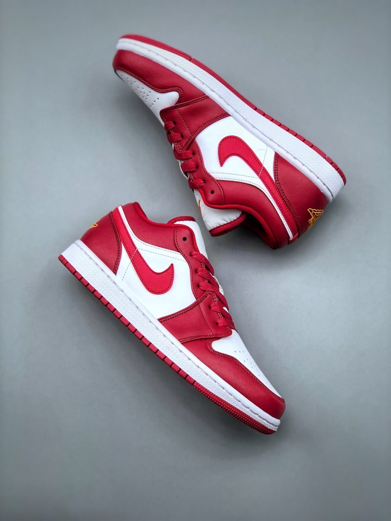 Air Jordan 1 Low GS view