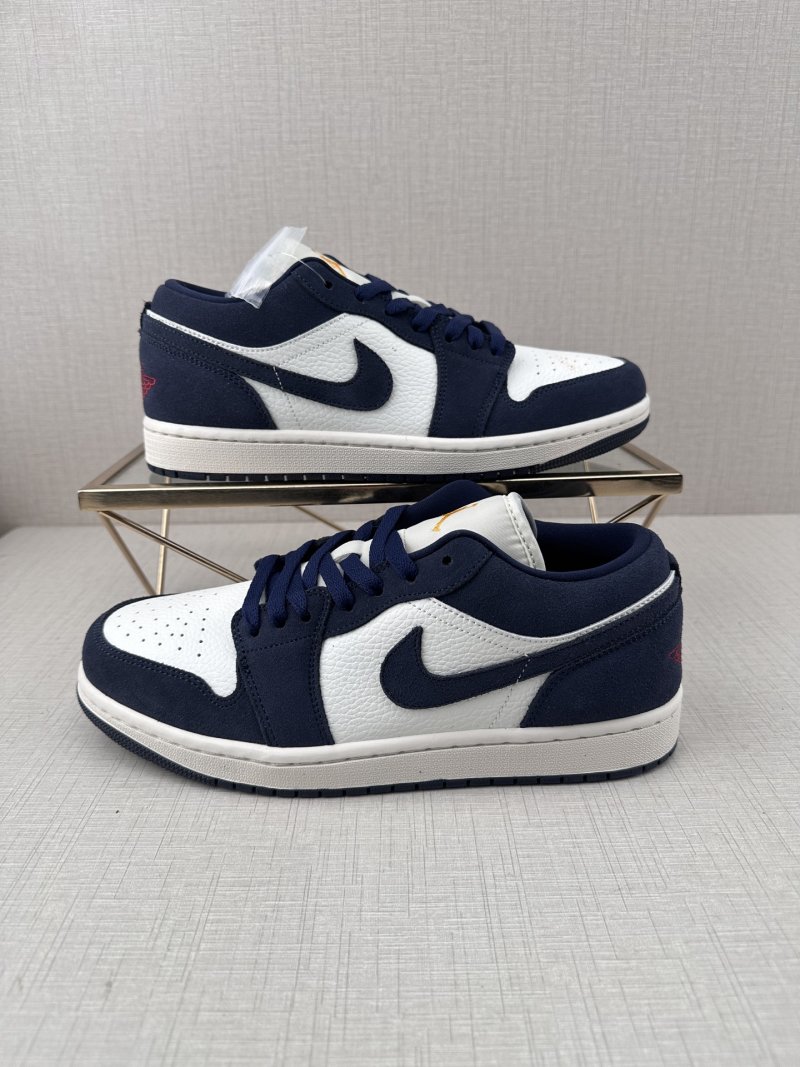 Air Jordan 1 Low DD11 view