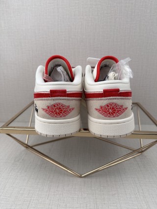 Nike Dunk SB Low view 5