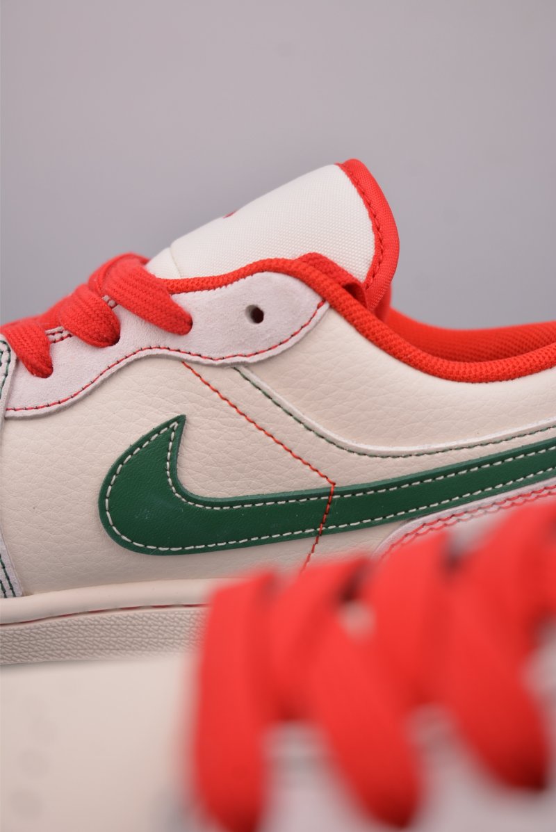 Air Jordan 1 'Horse Year' view