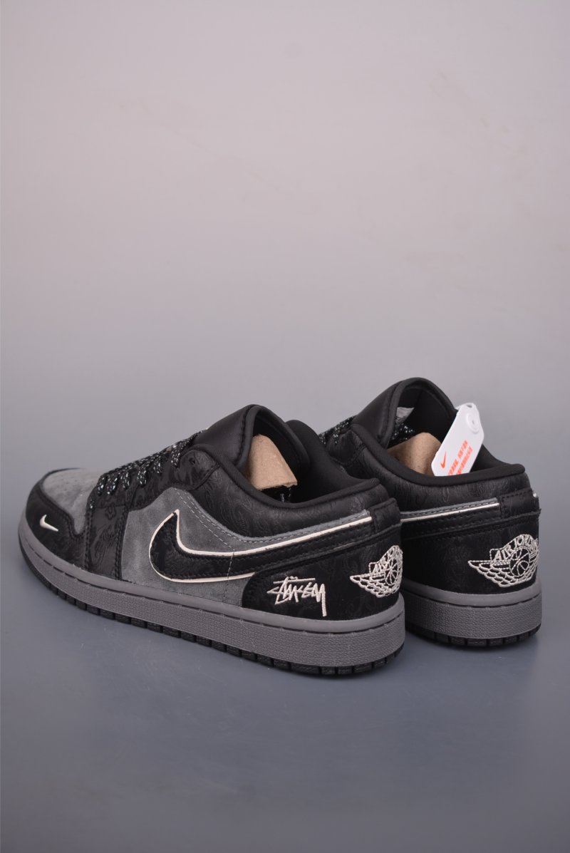 Air Jordan 1 'Stussy' view