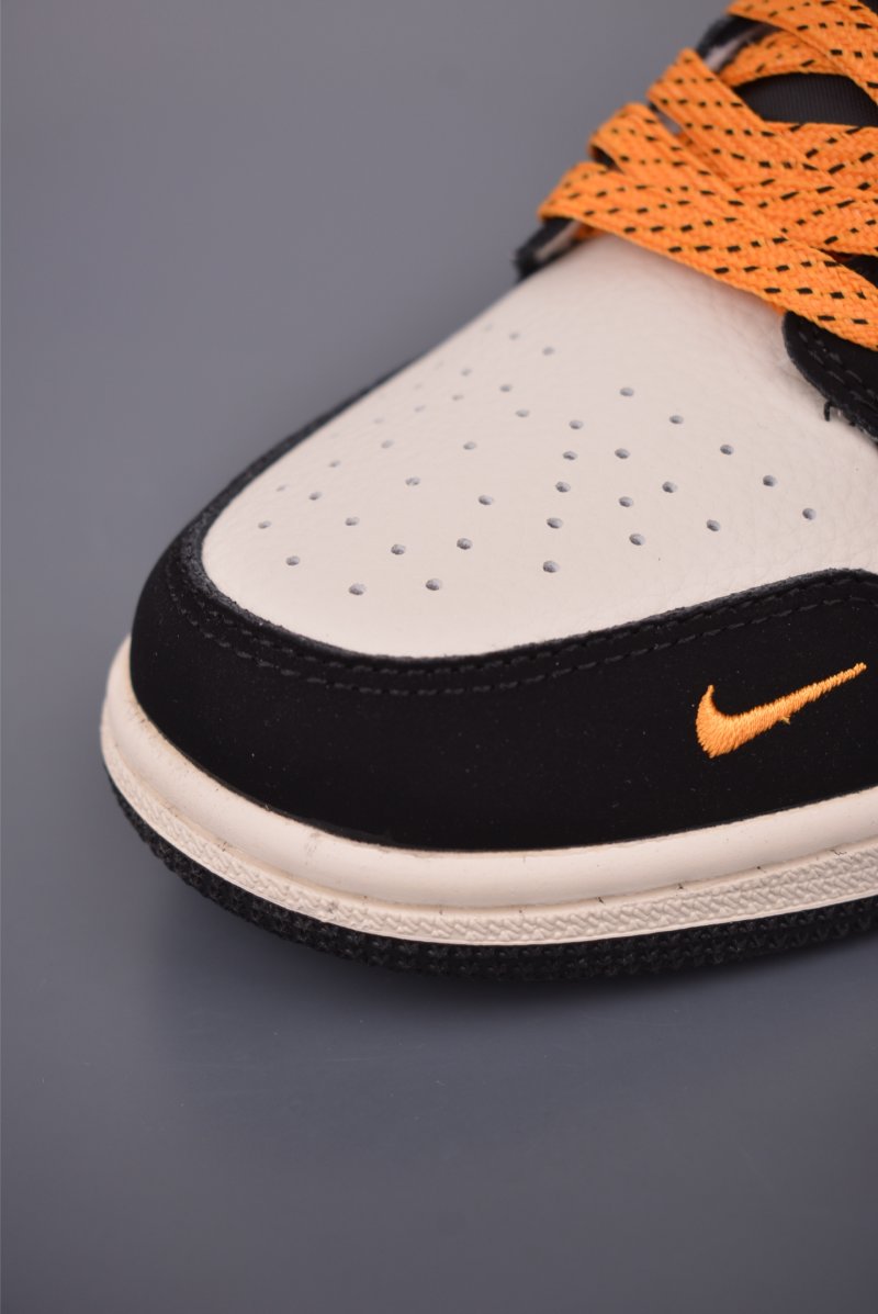 Air Jordan 1 'Edison Chen' view