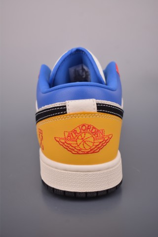 Air Jordan 1 'Off-White' view 4