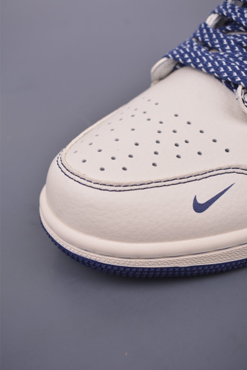 Air Jordan 1 view