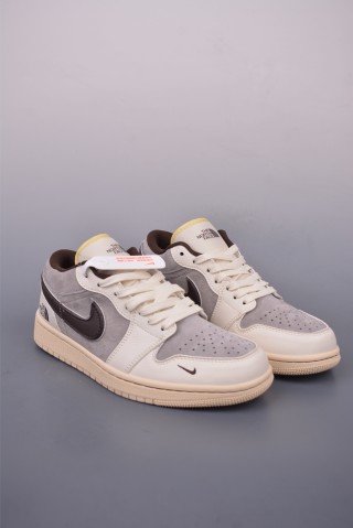 Air Jordan 1 view 1