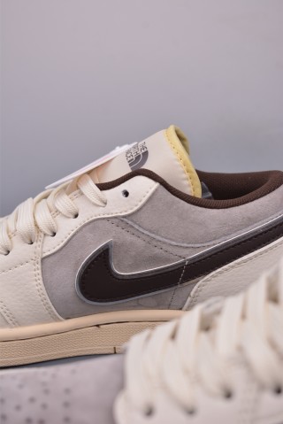 Air Jordan 1 view 8