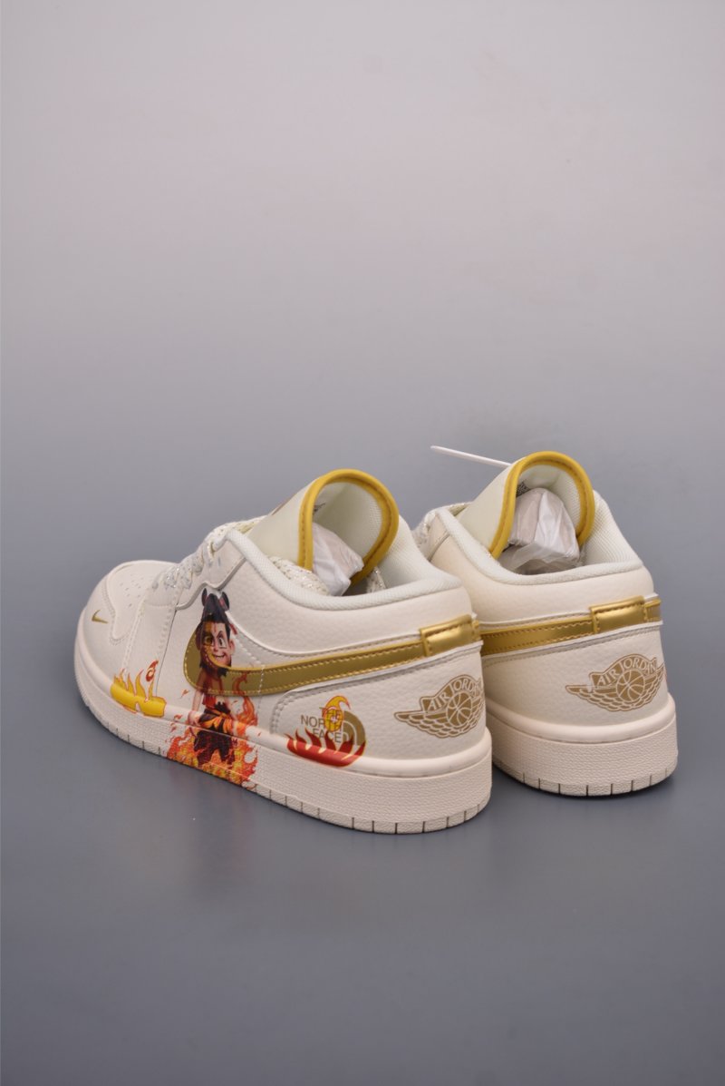 Air Jordan 1 'Magic Pearl Nezha' view