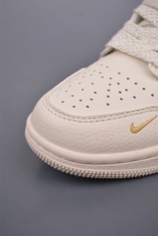 Air Jordan 1 'Magic Pearl Nezha' view 6
