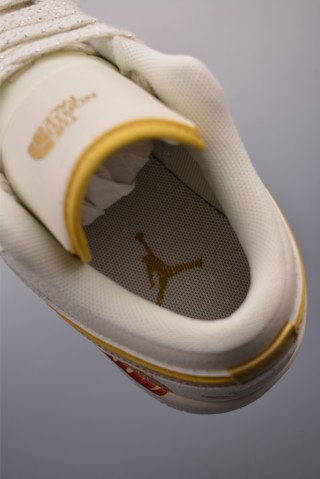 Air Jordan 1 'Magic Pearl Nezha' view 9