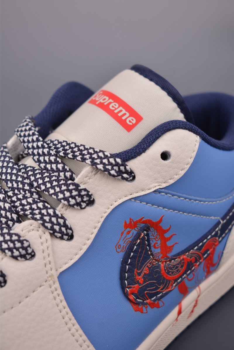 Air Jordan 1 'Horse Year' view
