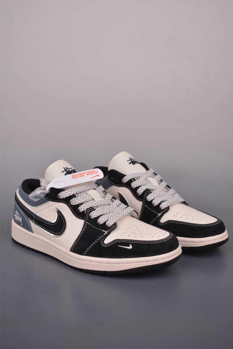 Air Jordan 1 'Stussy'