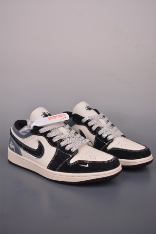 Air Jordan 1 'Stussy' view 1