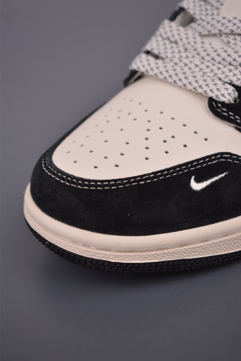 Air Jordan 1 'Stussy' view