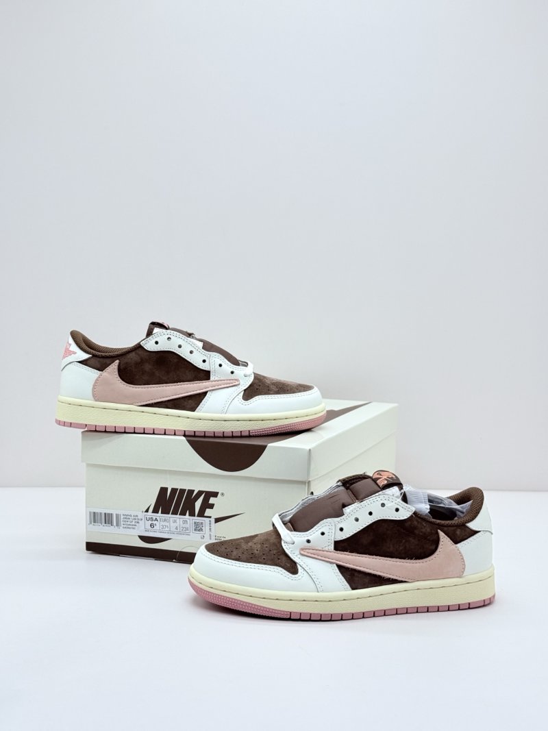 Travis Scott x Air Jordan 1 Low OG 'Dark Pony Pink'