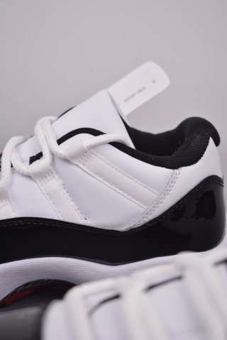 Air Jordan 11 Low 'Concord Bred' view 8