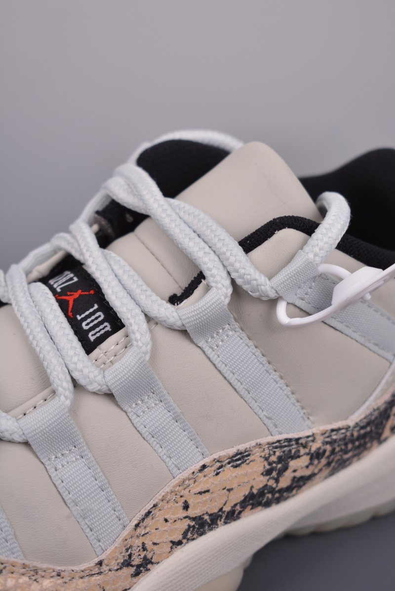 Air Jordan 11 Low 'Snakeskin' view