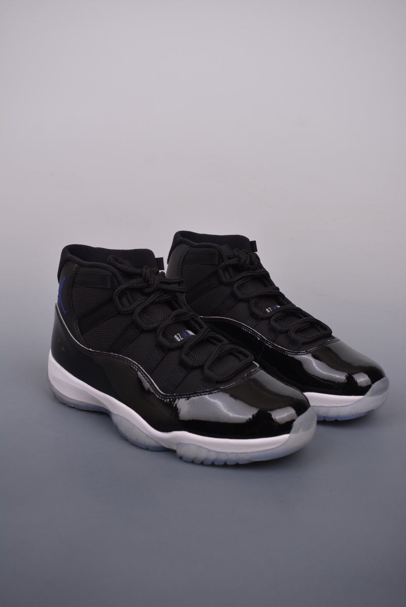 Air Jordan 11 Retro 'Space Jam'