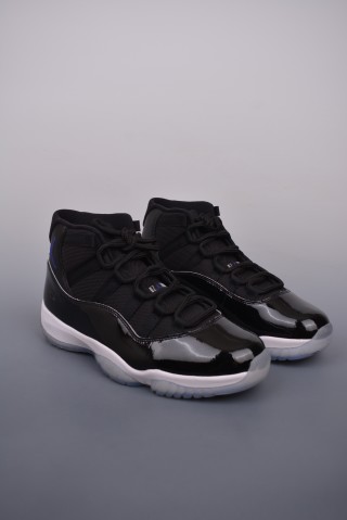 Air Jordan 11 Retro 'Space Jam' view 1